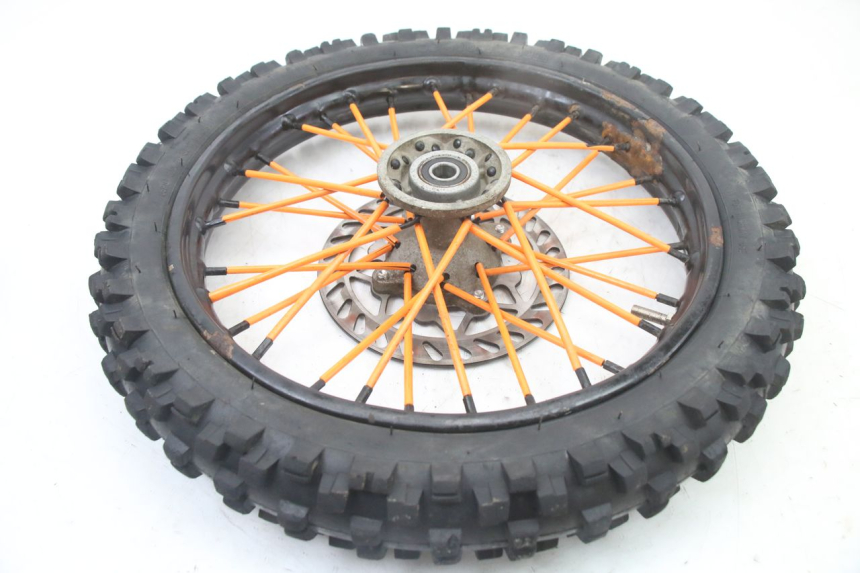 photo de FRONT RIM AND TIRE APOLLO RFZ 125 - Markings and original references