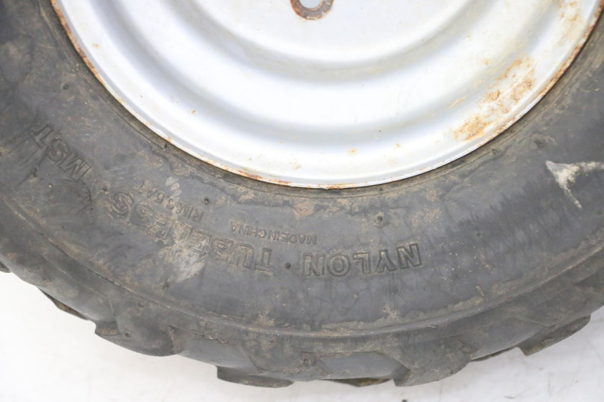 photo de FRONT RIM AND TIRE KEROX BAZOOKA 110 - High-resolution close-up