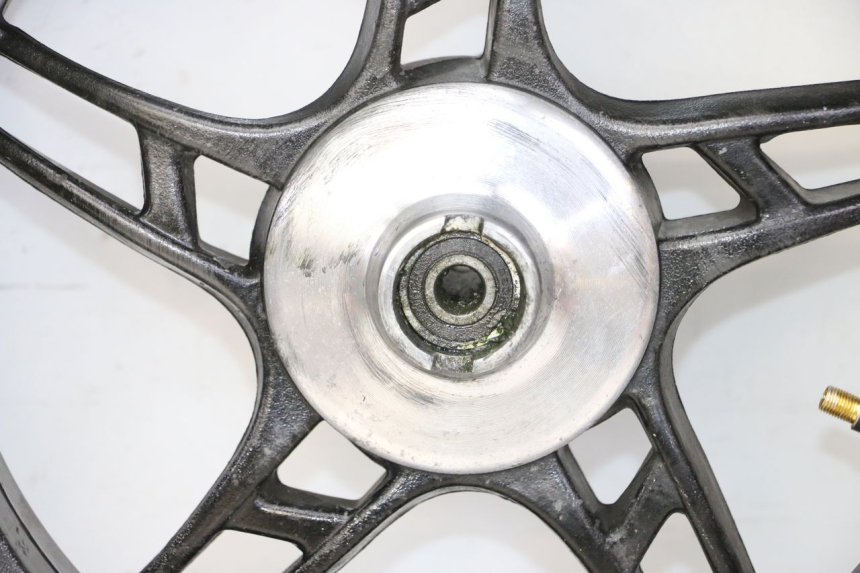 photo de FRONT RIM AND TIRE MASH BIBOP 2T 50 (2013 - 2018) - Supplementary product photo