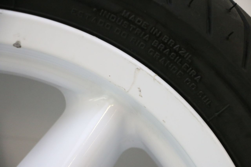 photo de FRONT RIM AND TIRE MBK BOOSTER ROCKET 50 (2004 - 2016) - Alternative angle