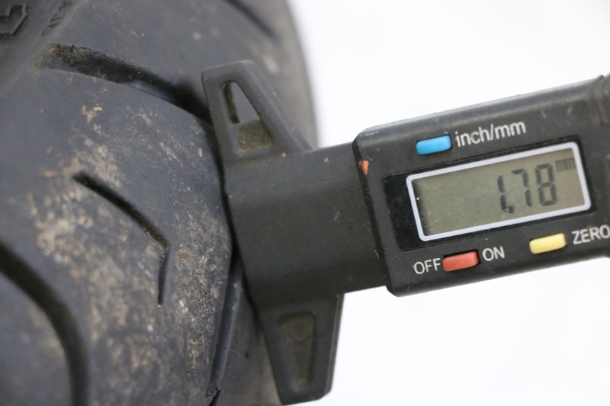 photo de FRONT RIM AND TIRE MBK BOOSTER SPIRIT 50 (2004 - 2017) - Component detail