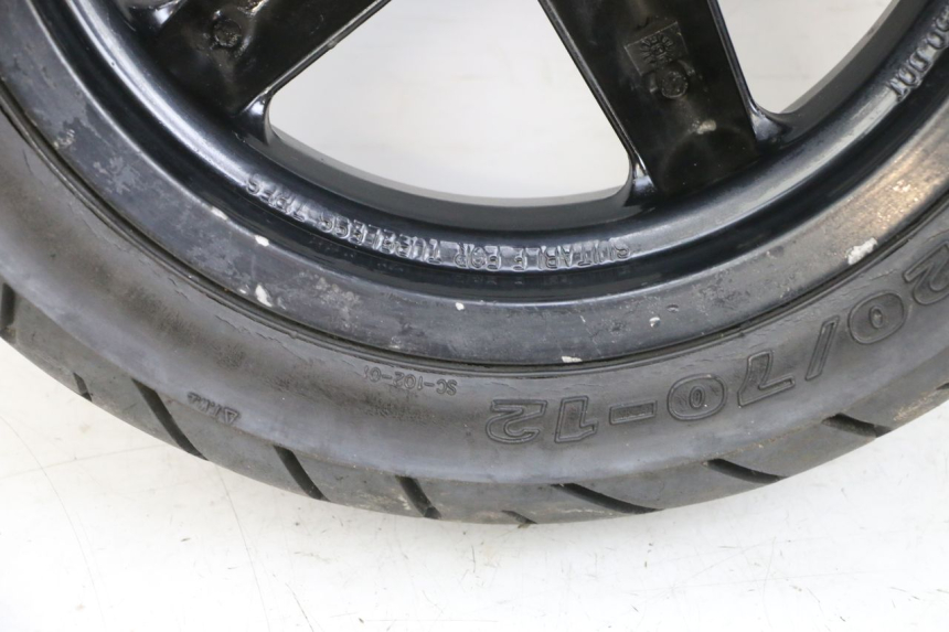 photo de FRONT RIM AND TIRE MBK BOOSTER SPIRIT 50 (2004 - 2017) - Distinctive features