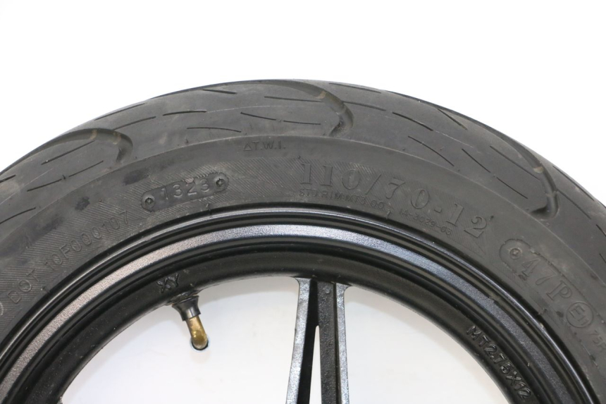 photo de FRONT RIM AND TIRE TNT MOTOR BOSTON 4T 50 (2018 - 2025) - Additional view of the item