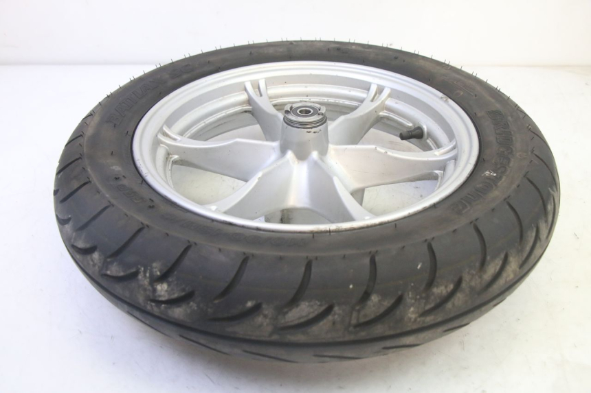 photo de FRONT RIM AND TIRE SUZUKI BURGMAN 125 (2007 - 2014) - Component detail