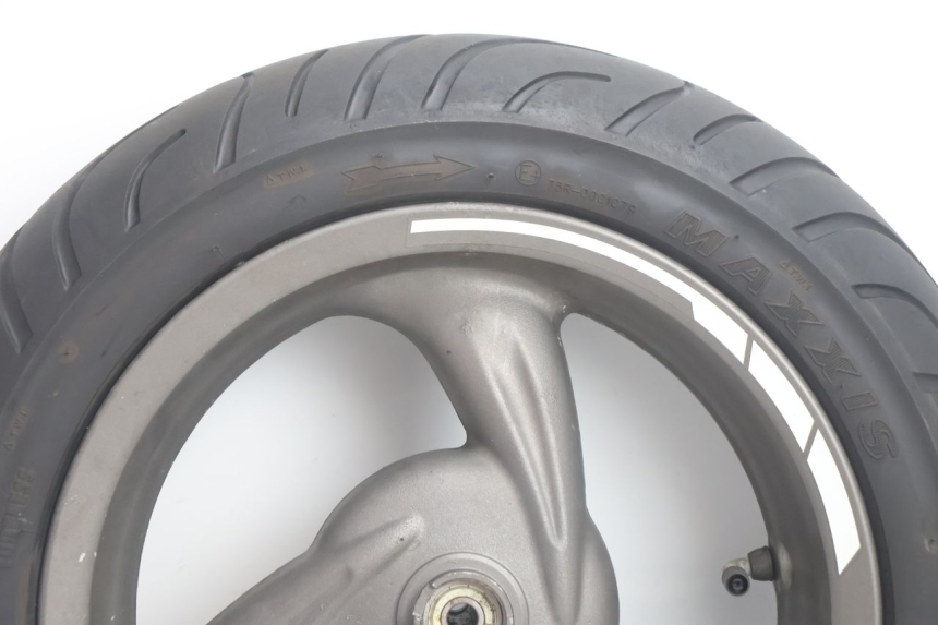 photo de FRONT RIM AND TIRE TGB CITY RS 50 (2011 - 2016) - Component detail