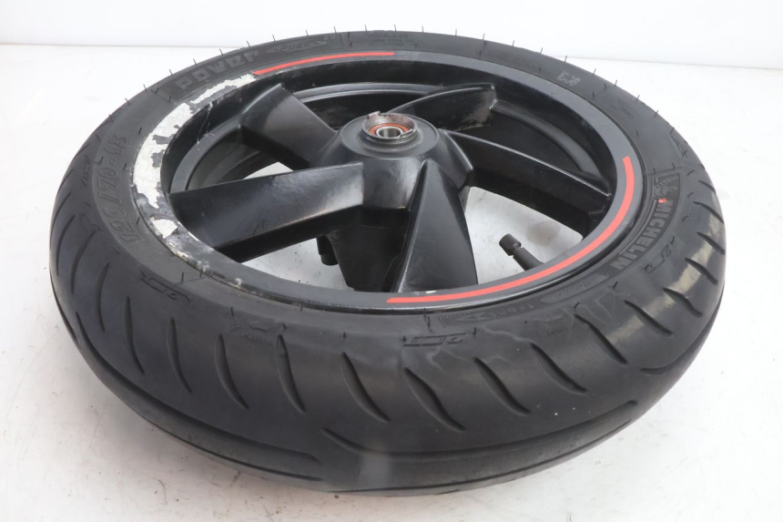 photo de FRONT RIM AND TIRE PEUGEOT CITYSTAR 2T 50 (2018 - 2021) - Surface and material condition