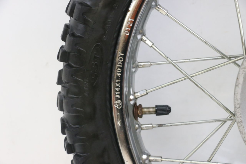 photo de FRONT RIM AND TIRE HONDA CRF-F CRF F 110 (2019 - 2022) - Focus on structure
