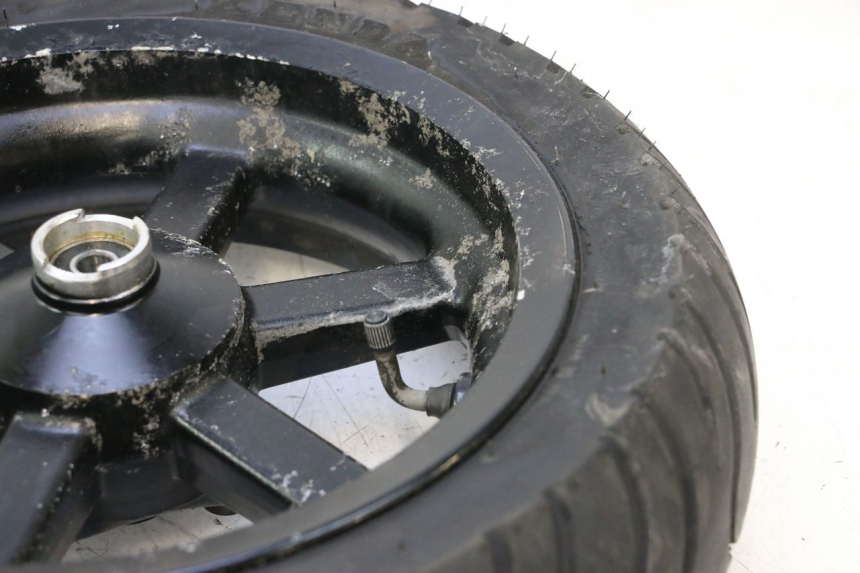 photo de FRONT RIM AND TIRE KEEWAY F-ACT NAKED 50 (2009 - 2014) - Surface and material condition