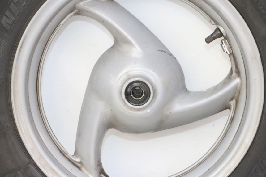 photo de FRONT RIM AND TIRE HONDA FES S-WING SWING ABS 125 (2007 - 2015) - Distinctive features