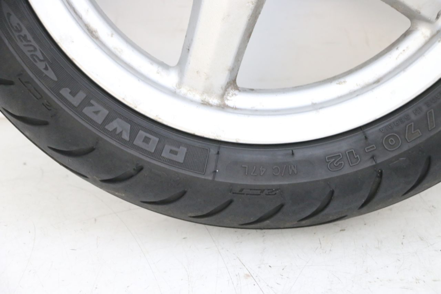 photo de FRONT RIM AND TIRE MBK FLAME X 125 (2007 - 2016) - High-resolution close-up