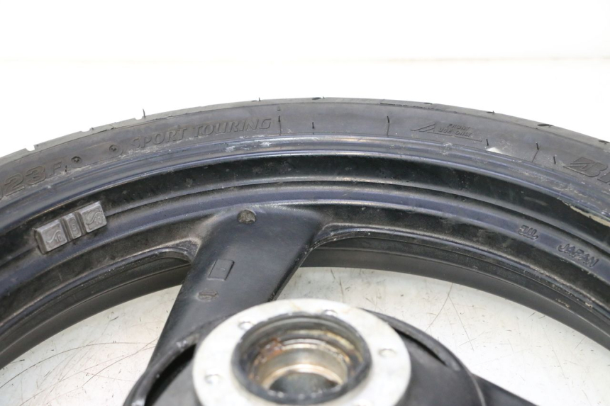 photo de FRONT RIM AND TIRE YAMAHA FZS FAZER 600 (2001 - 2003) - Checked used part