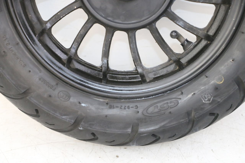 photo de FRONT RIM AND TIRE JM MOTORS MIA 50 (2017 - 2020) - Distinctive features