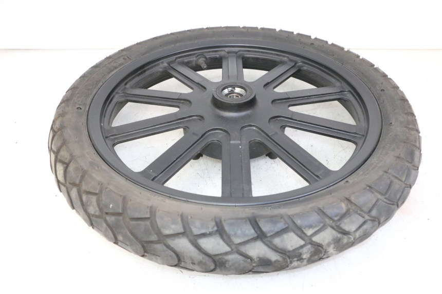 photo de FRONT RIM AND TIRE KEEWAY K-LIGHT KLIGHT 125 (2018 - 2025) - Additional view of the item