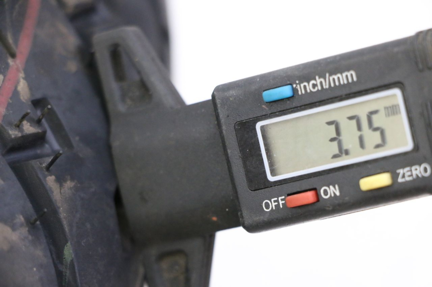 photo de FRONT RIM AND TIRE KIDEN KD125-G 125 (2018 - 2022) - Zoom on usage condition