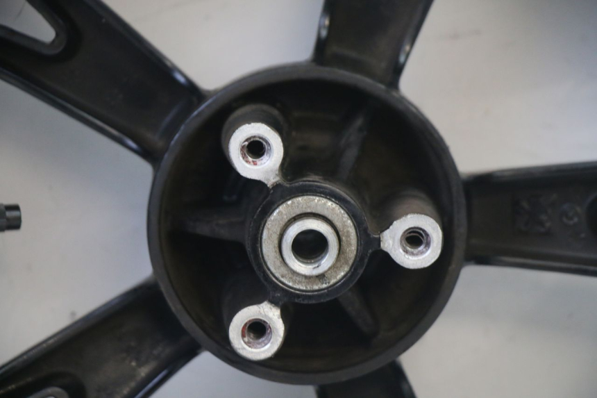 photo de FRONT RIM AND TIRE PEUGEOT KISBEE 2T 50 (2010 - 2017) - Markings and original references