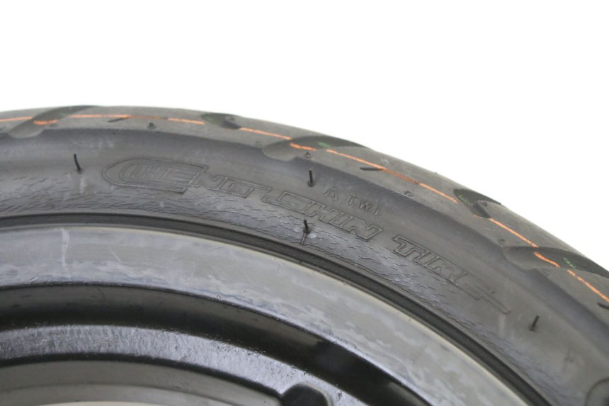 photo de FRONT RIM AND TIRE PEUGEOT KISBEE 4T 50 (2018 - 2022) - High-resolution close-up