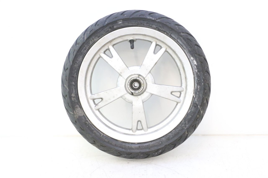 photo de FRONT RIM AND TIRE PEUGEOT KISBEE 4T 50 (2010 - 2017) - Main view