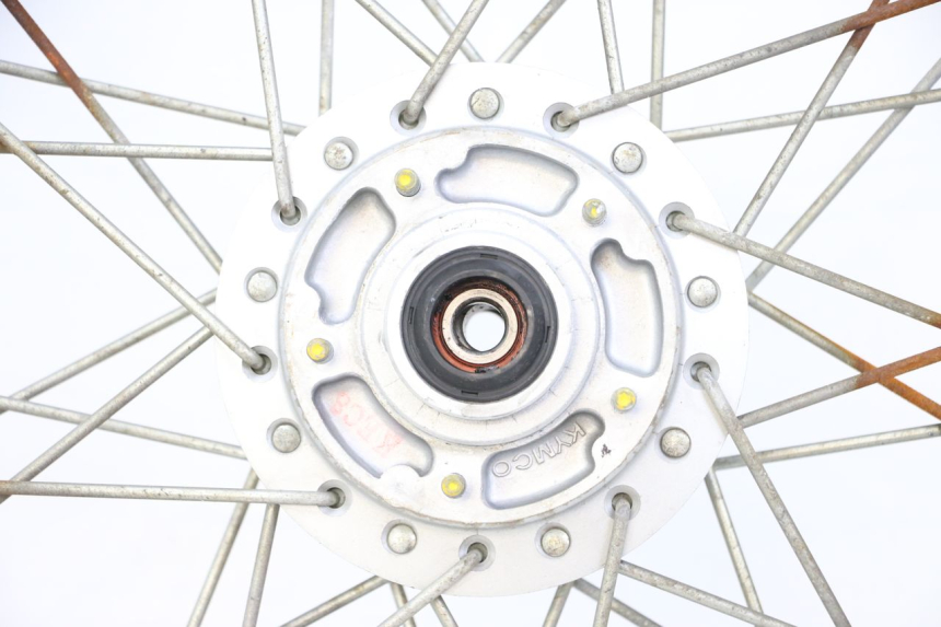 photo de FRONT RIM AND TIRE KYMCO STRYKER OFF ROAD 125 (1999 - 2005) - Supplementary product photo