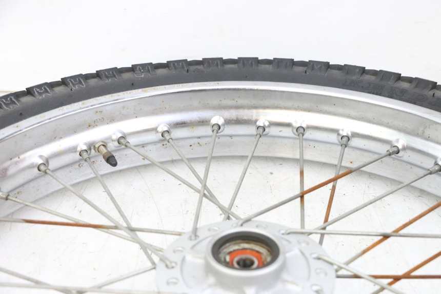 photo de FRONT RIM AND TIRE KYMCO STRYKER OFF ROAD 125 (1999 - 2005) - Markings and original references