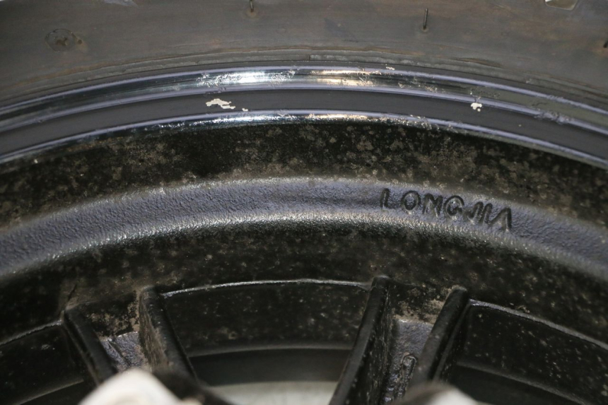 photo de FRONT RIM AND TIRE LONGJIA LJ50QT 8M 2T 50 (2010 - 2017) - Technical close-up