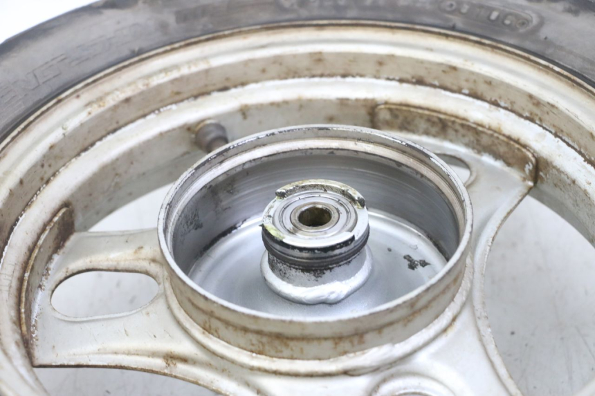 photo de FRONT RIM AND TIRE PEUGEOT LUDIX ONE 50 (2005 - 2008) - Alternative perspective