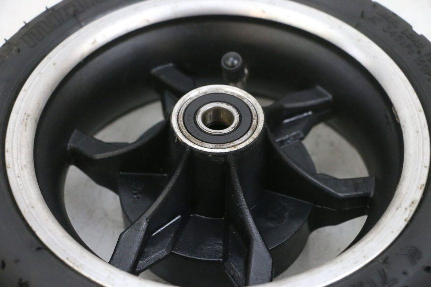 photo de FRONT RIM AND TIRE DUALTRON MINI SPECIAL 1 - Distinctive features