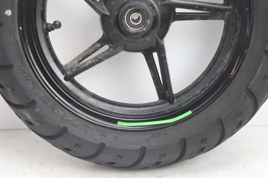 photo de FRONT RIM AND TIRE IMF INDUSTRIE NEW PACH 2T 50 (2014 - 2020) - Zoom on usage condition