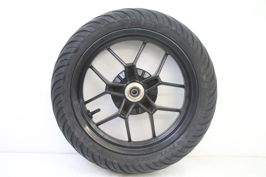 photo de FRONT RIM AND TIRE PIAGGIO NEW TYPHOON 50 (2018 - 2021) - Main view