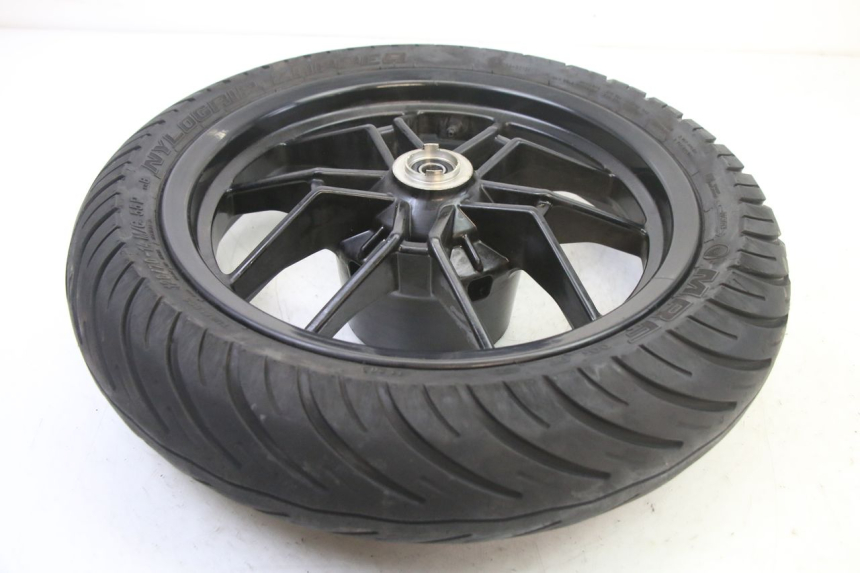 photo de FRONT RIM AND TIRE PIAGGIO NEW TYPHOON 50 (2018 - 2021) - Component detail