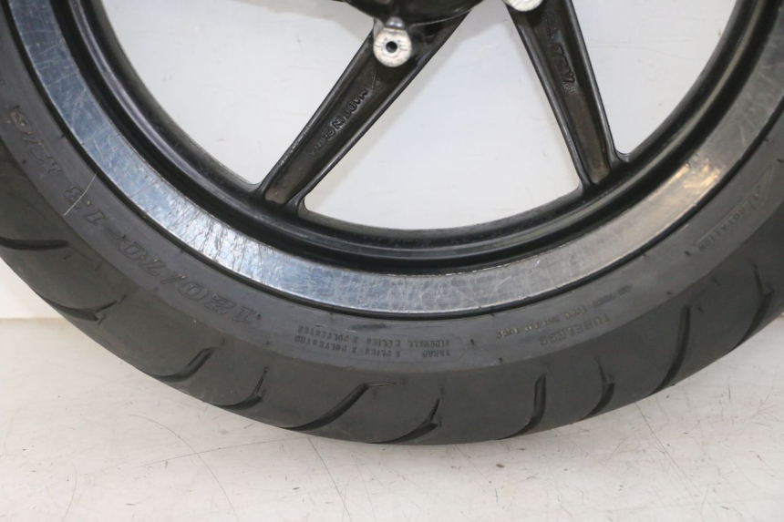 photo de FRONT RIM AND TIRE PIAGGIO NRG POWER PUREJET 50 (2018 - 2021) - Detailed visual inspection