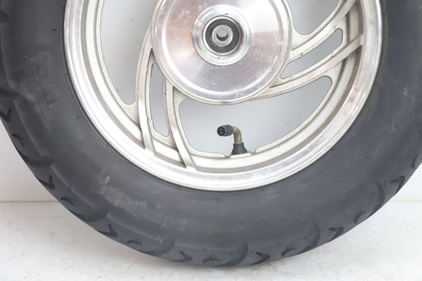 photo de FRONT RIM AND TIRE JM MOTORS OLDIES 4T 50 (2020 - 2026) - Zoom on usage condition