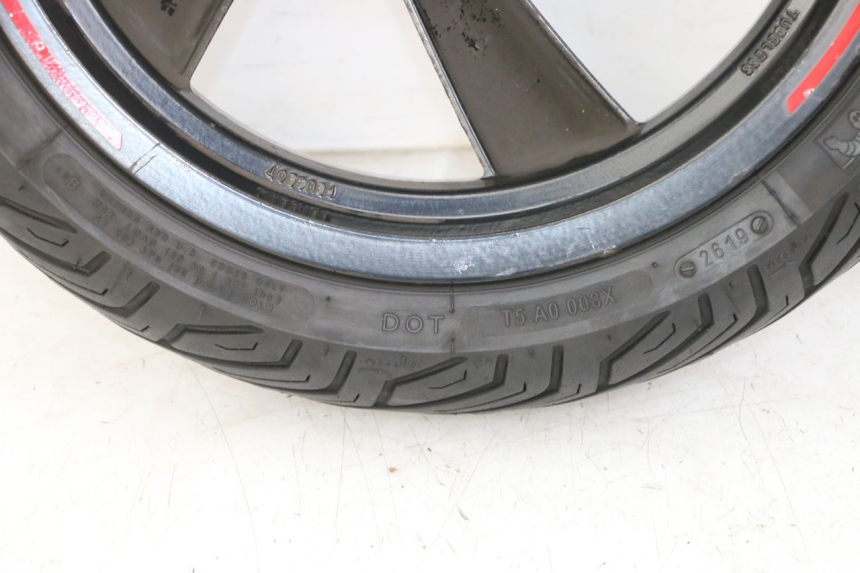 photo de FRONT RIM AND TIRE PEUGEOT CITYSTAR 2T 50 (2018 - 2021) - Additional view of the item