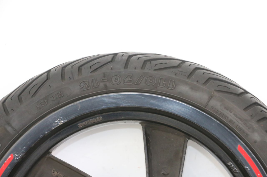 photo de FRONT RIM AND TIRE PEUGEOT CITYSTAR 2T 50 (2018 - 2021) - Distinctive features