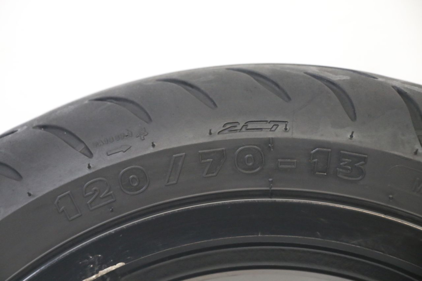 photo de FRONT RIM AND TIRE PEUGEOT CITYSTAR 2T 50 (2018 - 2021) - Detailed visual inspection