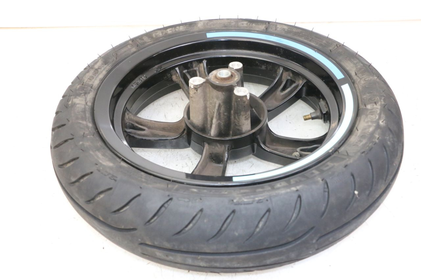 photo de FRONT RIM AND TIRE PEUGEOT KISBEE 4T 50 (2018 - 2022) - Fixing points details