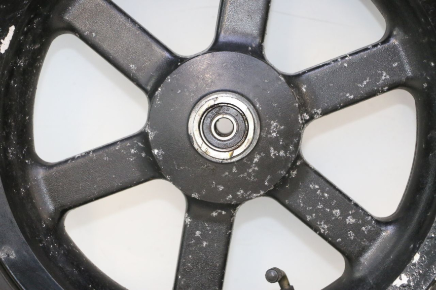 photo de FRONT RIM AND TIRE RIDE RACE GT 2T 50 (2012 - 2017) - Additional view of the item