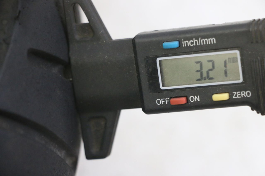 photo de FRONT RIM AND TIRE APRILIA RALLY AC 50 (1995 - 2004) - Component detail