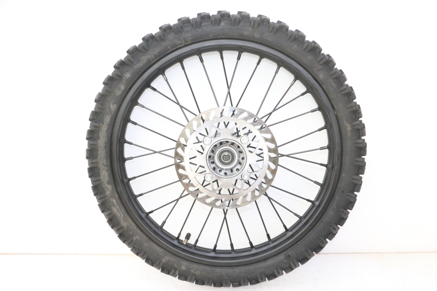 photo de FRONT RIM AND TIRE APOLLO RFZ 150 - Main view