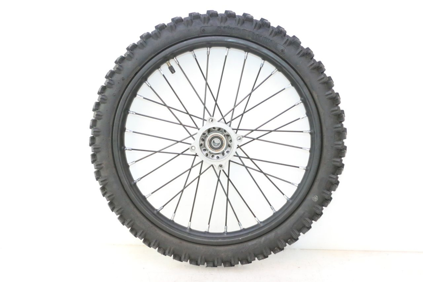 photo de FRONT RIM AND TIRE APOLLO RFZ 150 - Distinctive features