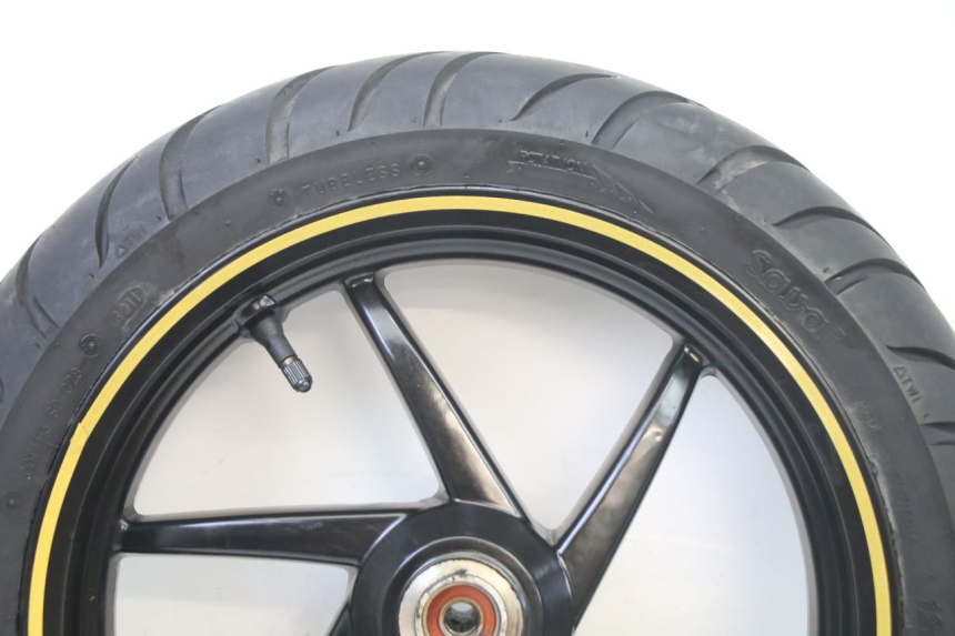 photo de FRONT RIM AND TIRE GILERA RUNNER SP 50 (2006 - 2008) - Zoom on usage condition