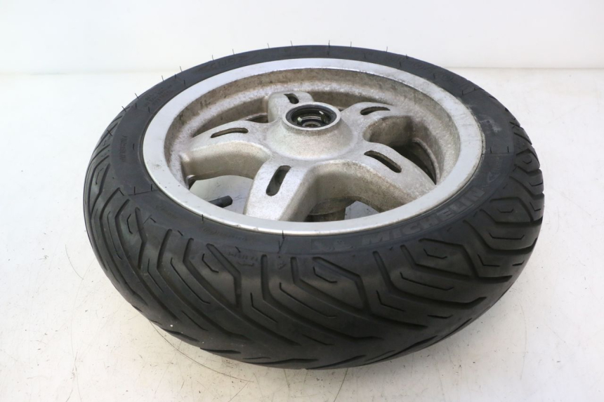 photo de FRONT RIM AND TIRE DAELIM S2 125 (2006 - 2007) - Product overview