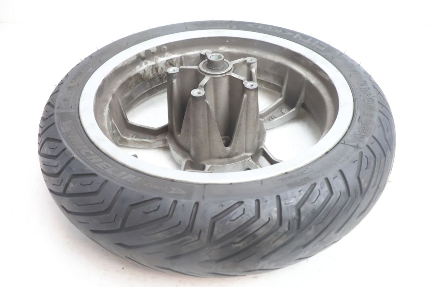photo de FRONT RIM AND TIRE PEUGEOT SATELIS 125 (2006 - 2009) - Distinctive features