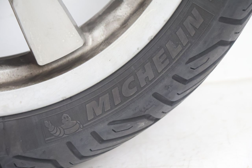 photo de FRONT RIM AND TIRE PEUGEOT SATELIS 125 (2006 - 2009) - Component zoom