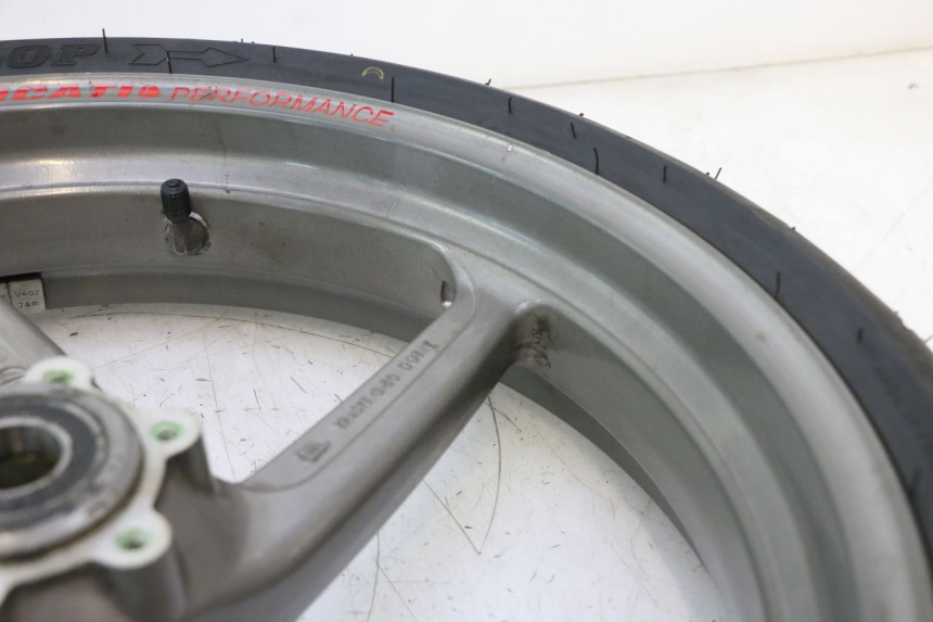 photo de FRONT RIM AND TIRE DUCATI SS IE DS CARENEE 1000 (2002 - 2006) - Distinctive features
