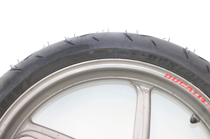 photo de FRONT RIM AND TIRE DUCATI SS IE DS CARENEE 1000 (2002 - 2006) - Zoom on usage condition