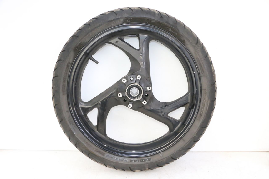 photo de FRONT RIM AND TIRE HONDA ST PAN EUROPEAN 1300 (2002 - 2013) - Main view