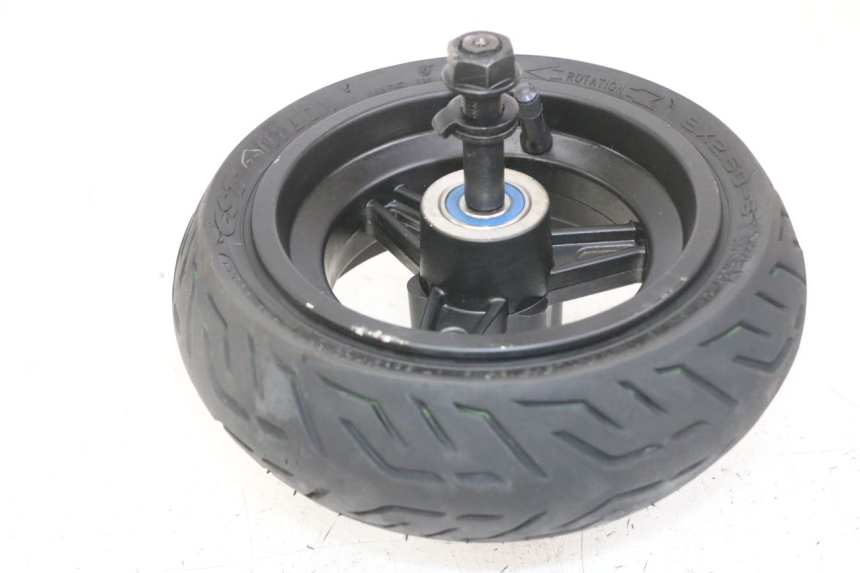 photo de FRONT RIM AND TIRE NAMI STELLAR 1 - Markings and original references