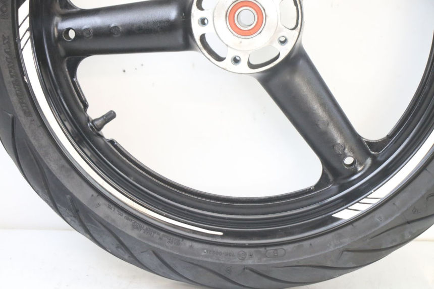 photo de FRONT RIM AND TIRE SUZUKI GSF S BANDIT 600 (2000 - 2004) - Markings and original references