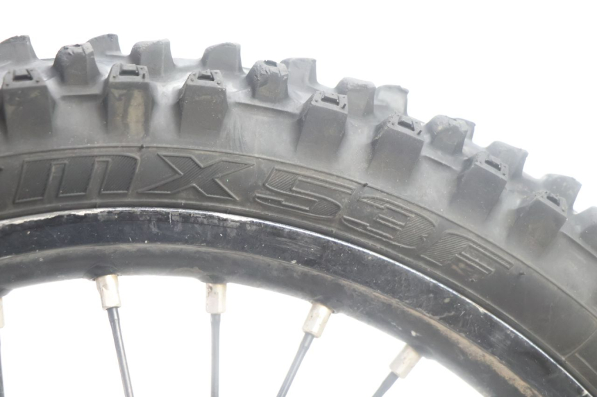 photo de FRONT RIM AND TIRE KTM SX 85 (2018 - 2024) - High-resolution close-up