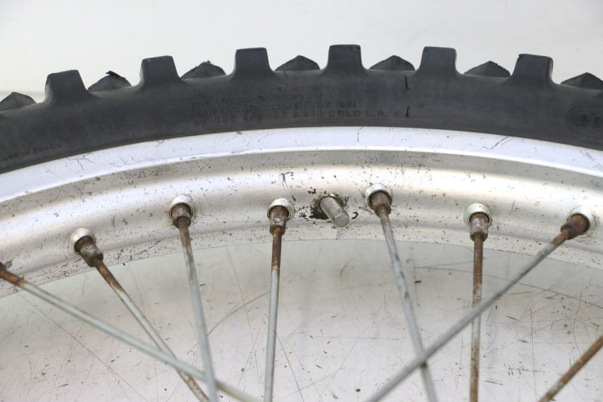 photo de FRONT RIM AND TIRE HUSABERG TE 250 (2011 - 2014) - Detailed visual inspection